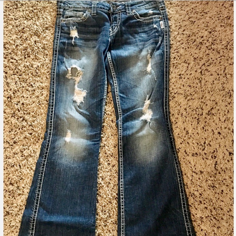 Woman’s silvers 👖